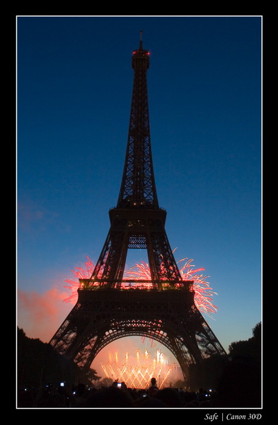 2007 - 07 - Feux artifice paris - 011